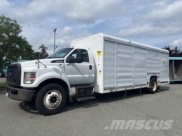 Ford F-750 Camiões de entrega de bebidas