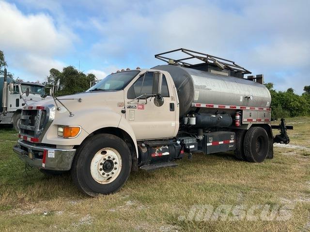 Ford F-750 Caminhões de betonagem
