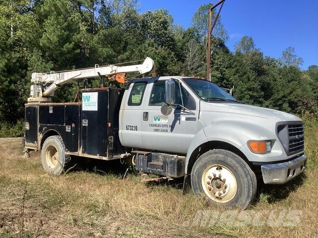 Ford F-750 Camiões Municipais / Uso Geral