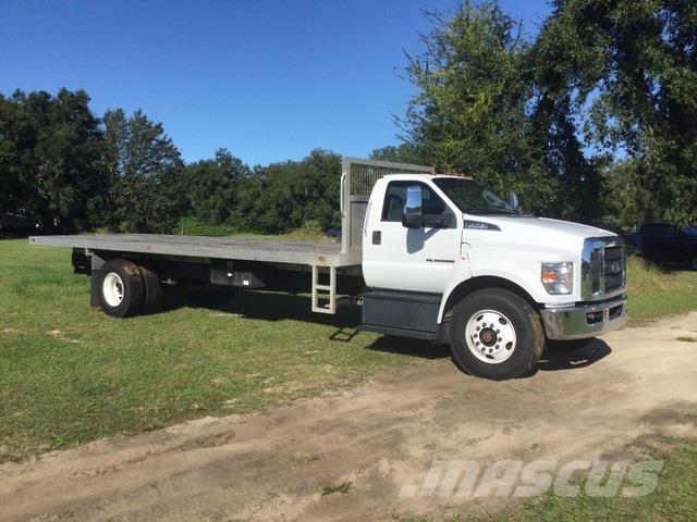 Ford F-750 Camiões estrado/caixa aberta
