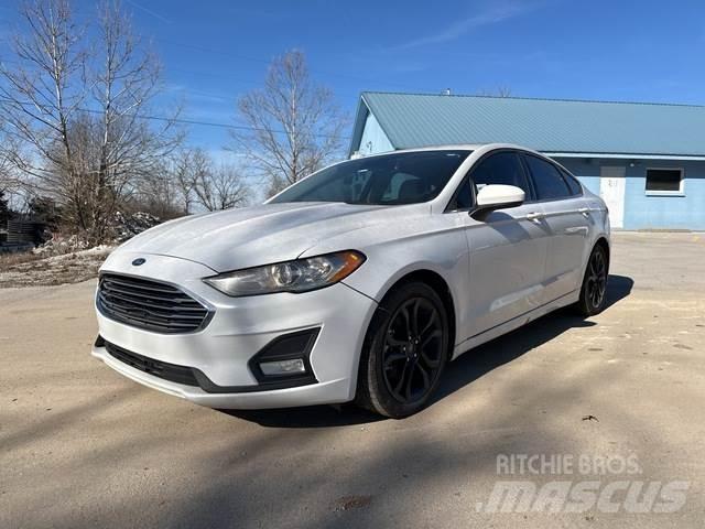 Ford Fusion Automóvel