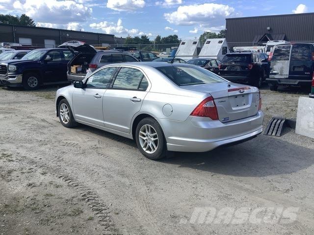 Ford Fusion S Automóvel