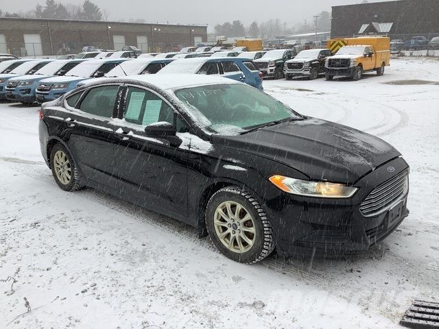 Ford Fusion S Automóvel