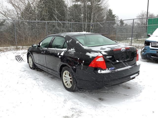 Ford Fusion S Automóvel