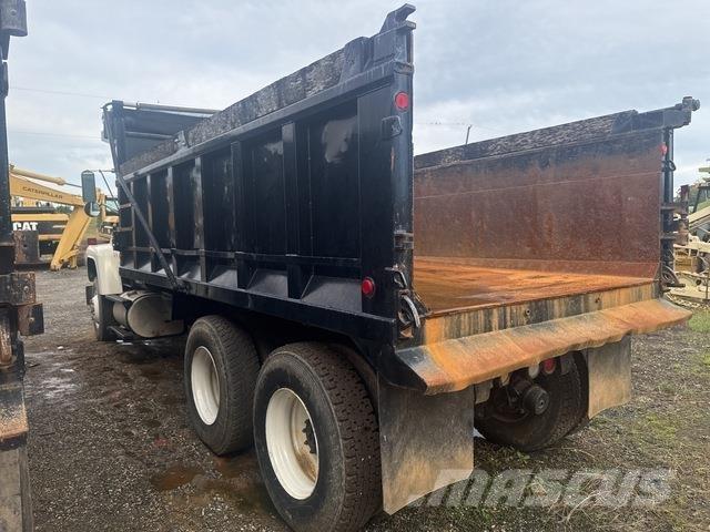 Ford L9000 Camiões basculantes