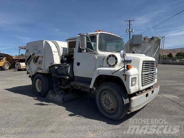 Ford LN7000 Camiões varredores