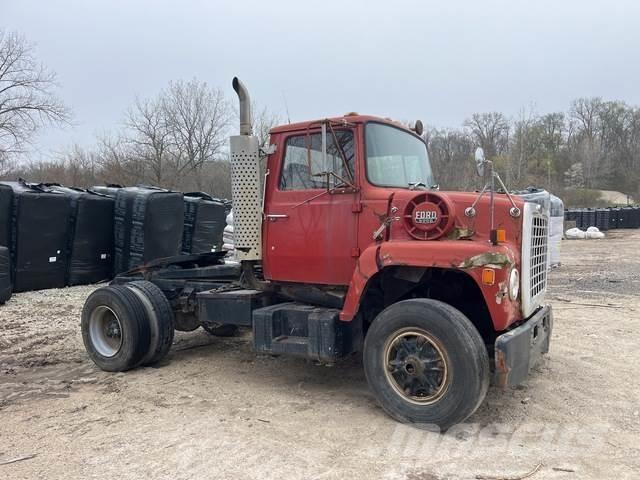 Ford LN8000 Cavalos Mecânicos