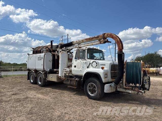 Ford LNT8000F Escavadeiras de esteiras