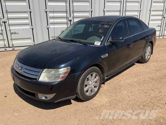 Ford Taurus SE Automóvel