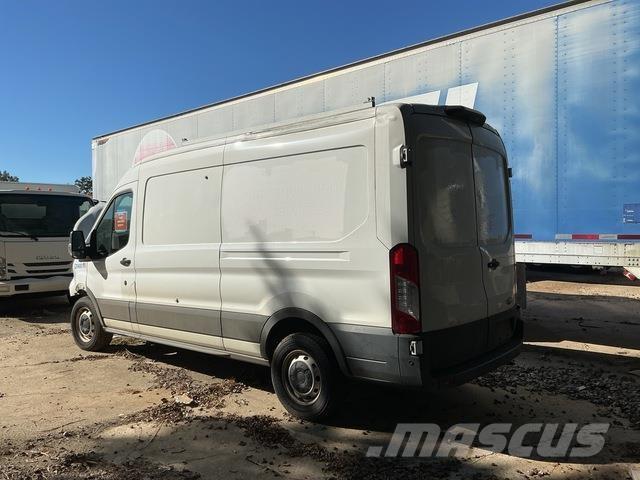 Ford Transit Carrinhas de caixa fechada