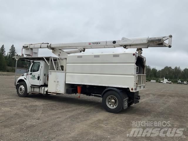Freightliner  Plataformas aéreas montadas em camião