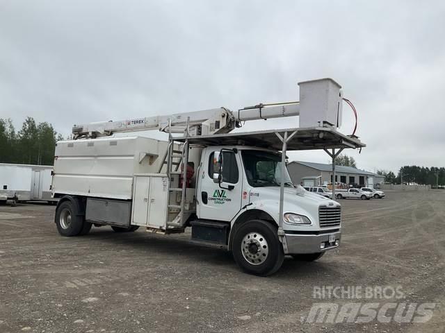 Freightliner  Plataformas aéreas montadas em camião