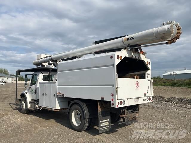 Freightliner  Plataformas aéreas montadas em camião