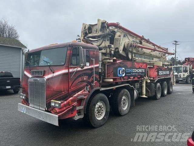 Freightliner  Bombas de betonagem