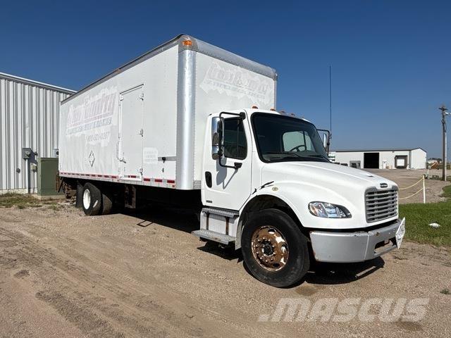 Freightliner  Caminhões de caixa fechada