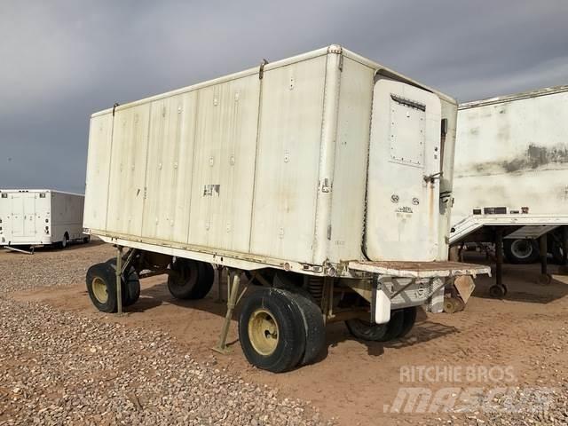Fruehauf M244 Reboques de caixa fechada
