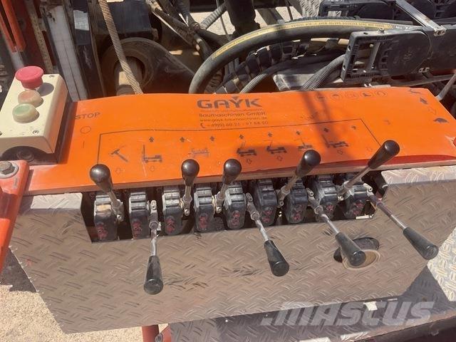  Gayk HRE3000 Bate-estacas vibratório