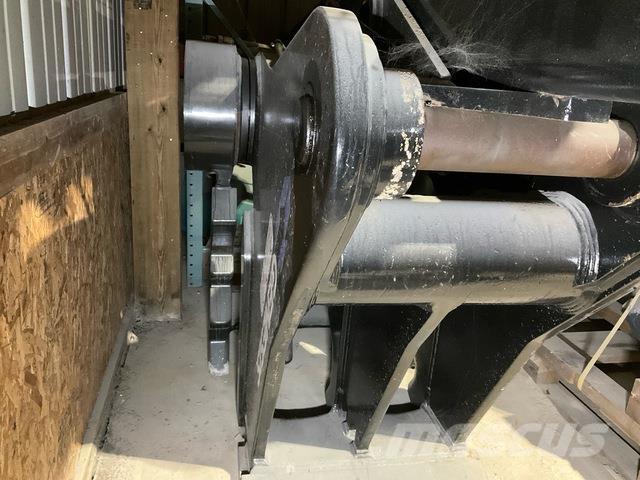 Genesis GMP70D Britadeiras