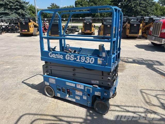 Genie 1930 Elevadores de tesoura