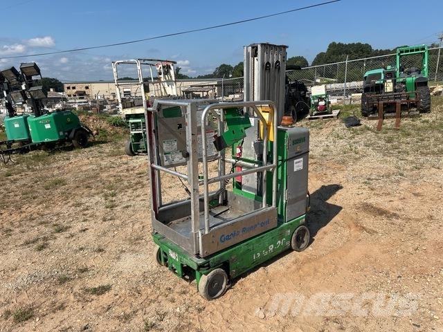 Genie GR-20 Plataformas de Mastro Vertical