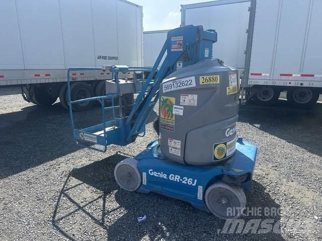 Genie GR-26J Plataformas de Mastro Vertical