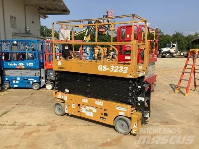 Genie GS-3232 Elevadores de tesoura