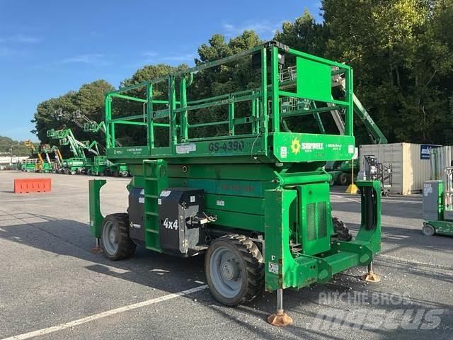 Genie GS-4390 Elevadores de tesoura