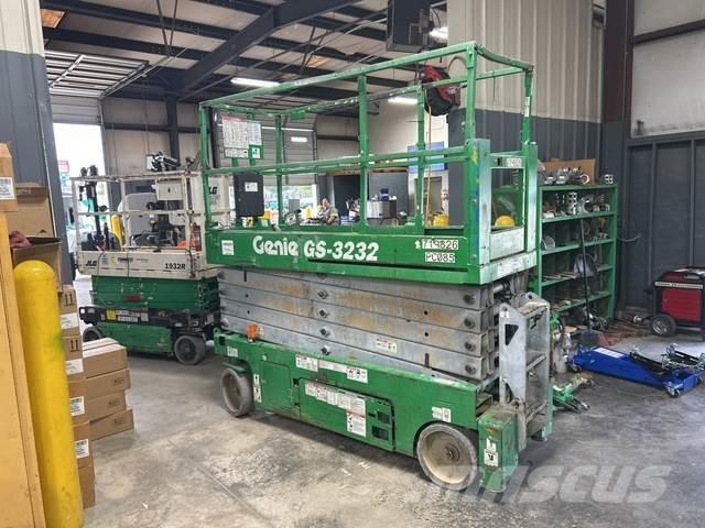 Genie GS3232 Elevadores de tesoura