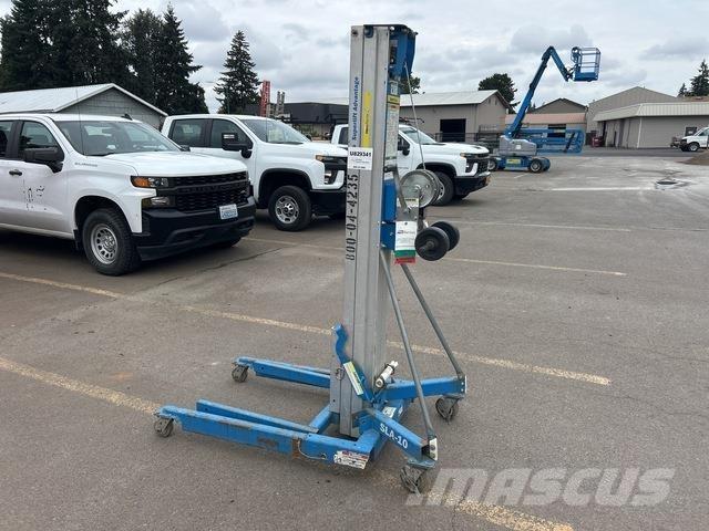 Genie SLA-10 Guinchos, elevadores e elevações de materiais
