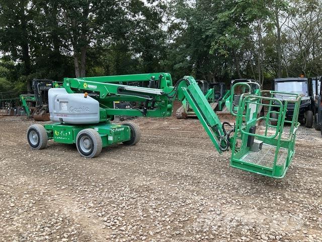 Genie Z-45/25J Elevadores braços articulados