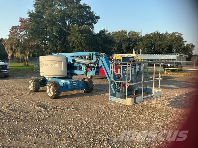 Genie Z-45/25J Elevadores braços articulados