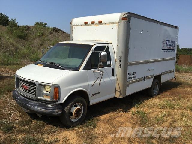 GMC 3500 Caminhões de caixa fechada