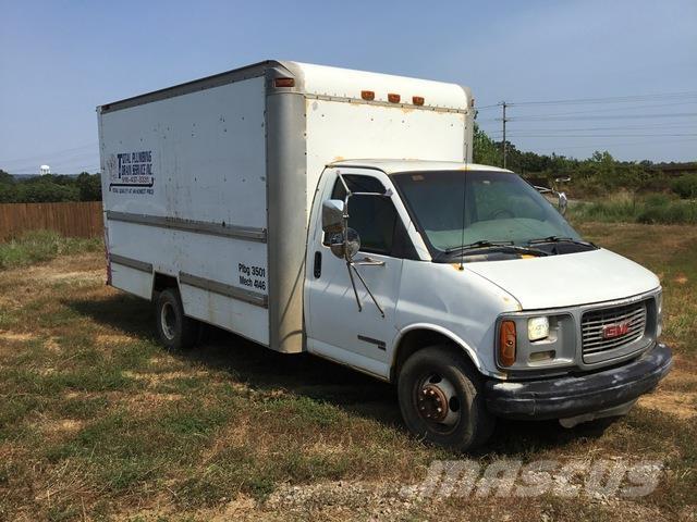 GMC 3500 Caminhões de caixa fechada