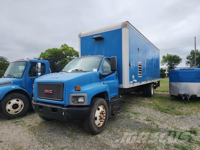 GMC 7000 Caminhões de caixa fechada