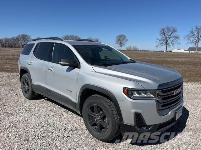 GMC Acadia Automóvel