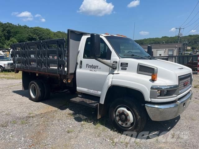 GMC C5500 Camiões estrado/caixa aberta