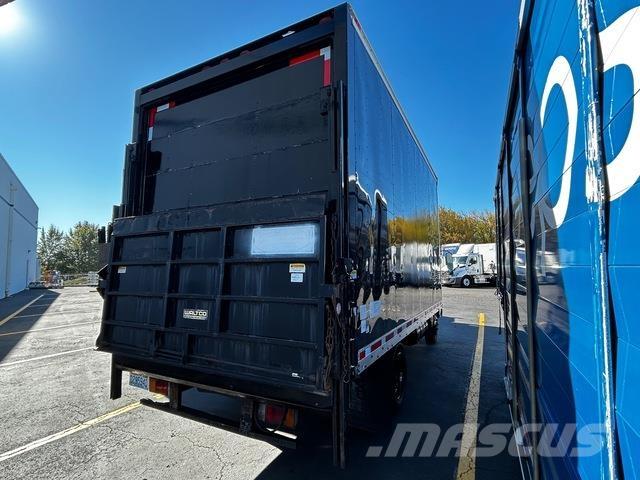 GMC W5 Caminhões de caixa fechada