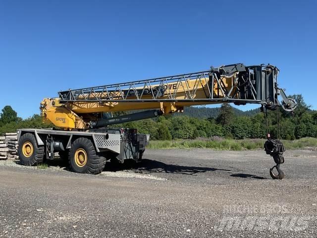 Grove RT9130E Gruas Fora-de-estrada