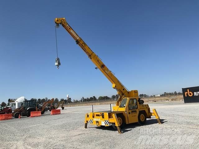 Grove YB4411 Outras gruas