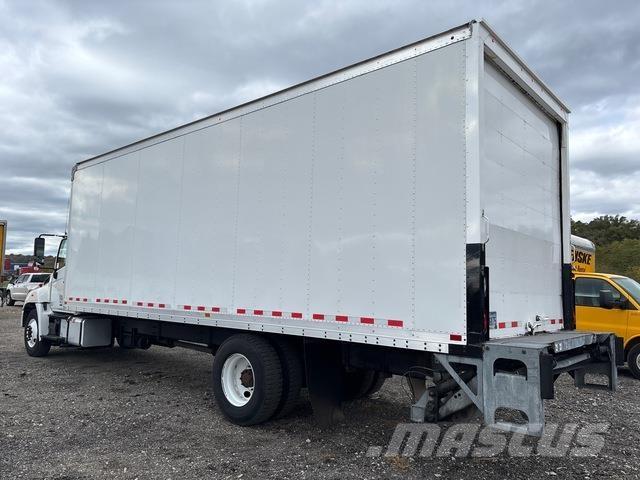 Hino 268 Caminhões de caixa fechada