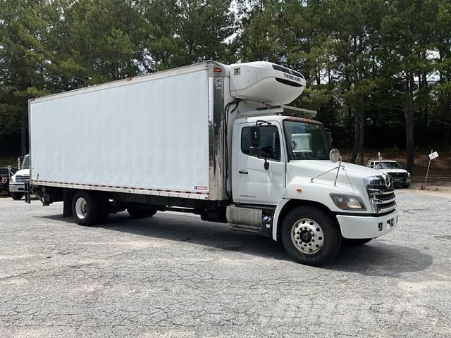 Hino 338 Caminhões caixa temperatura controlada