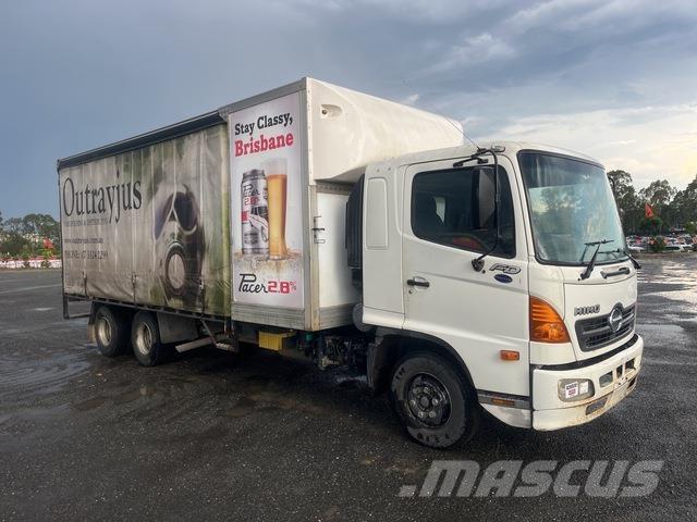Hino FD1J Camiões caixa cortinas laterais