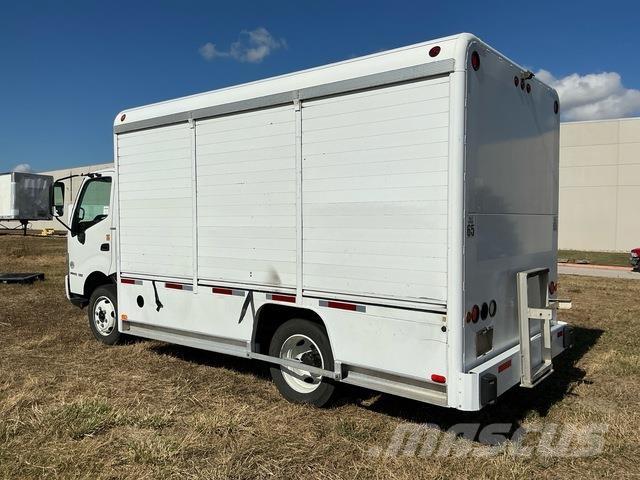 Hino XJC710 Camiões de entrega de bebidas