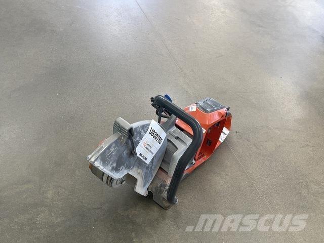 Husqvarna K1 Construção - Outros
