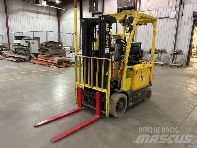 Hyster E50XN Empilhadores eléctricos