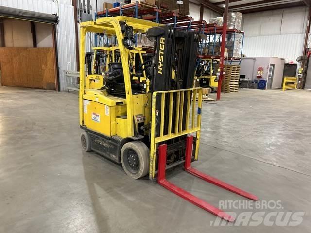 Hyster E50XN Empilhadores eléctricos