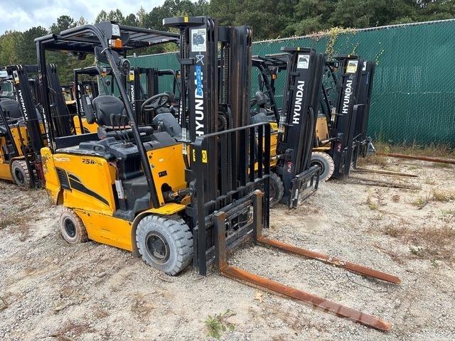 Hyundai 25B-9U Empilhadores eléctricos