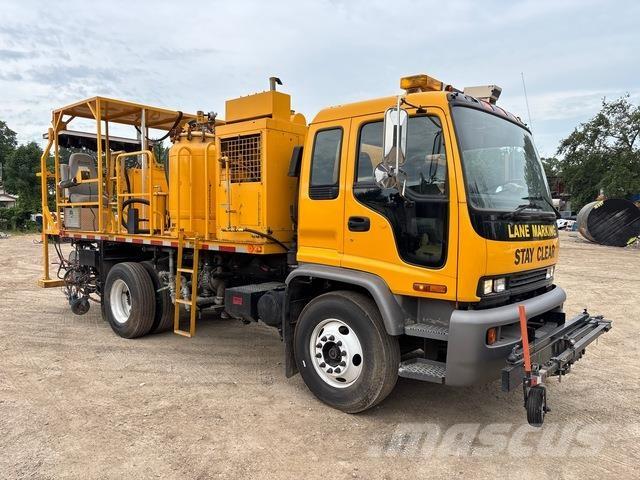 Isuzu FTR Camiões Municipais / Uso Geral