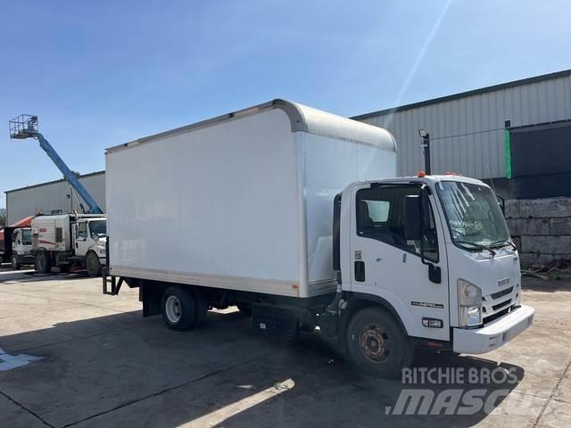 Isuzu NPR Caminhões de caixa fechada