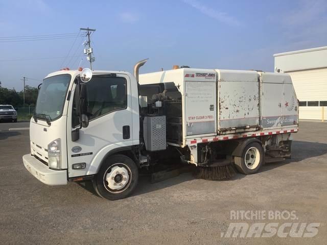 Isuzu NQR Camiões varredores